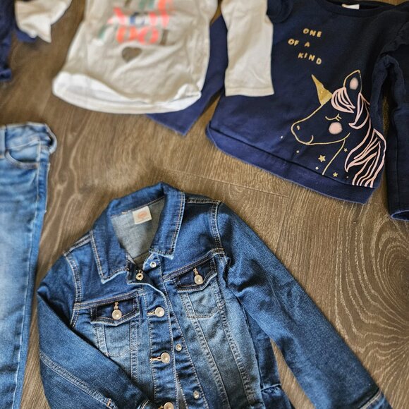 Girls Carters 5T Tops and Jeans - Picture 5 of 7